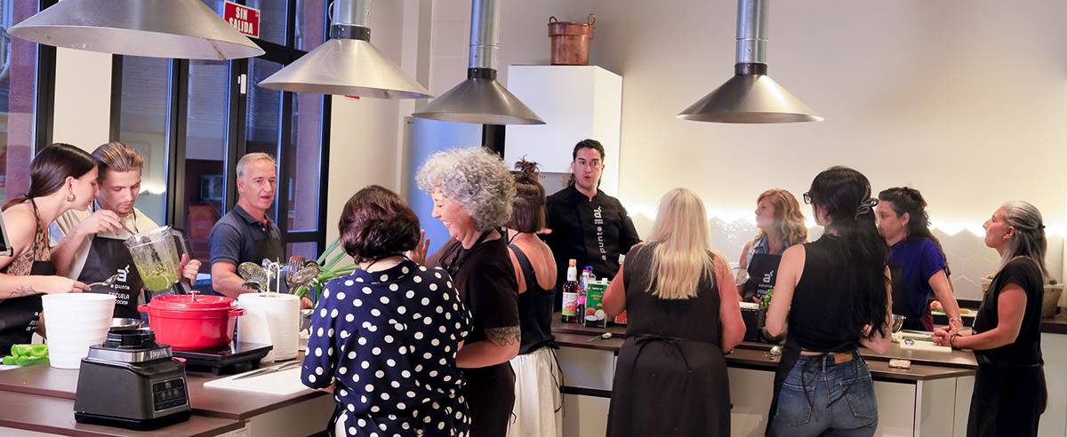 cocina a punto delicias showcooking
