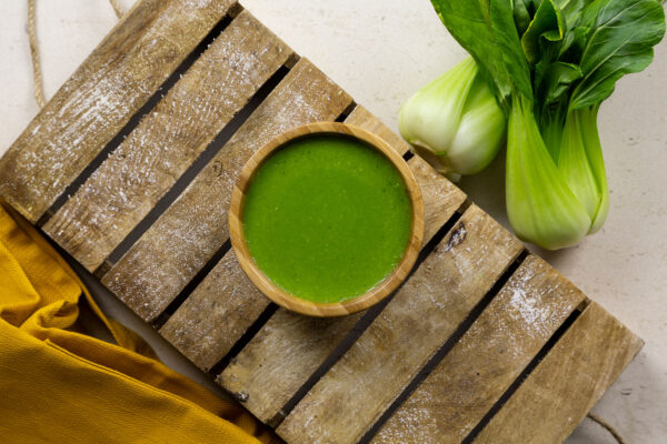 Crema fría de pak choi